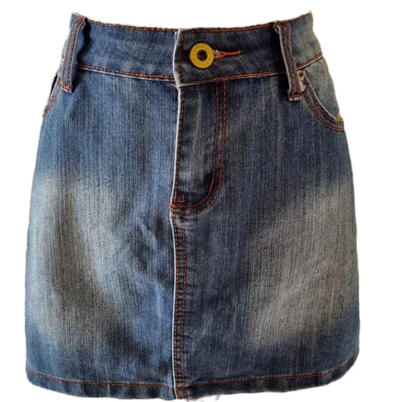 Christian Audigier Mini Denim Y2K Embroidered Panther Skirt Size 31 (Size 12) - Picture 5 of 13